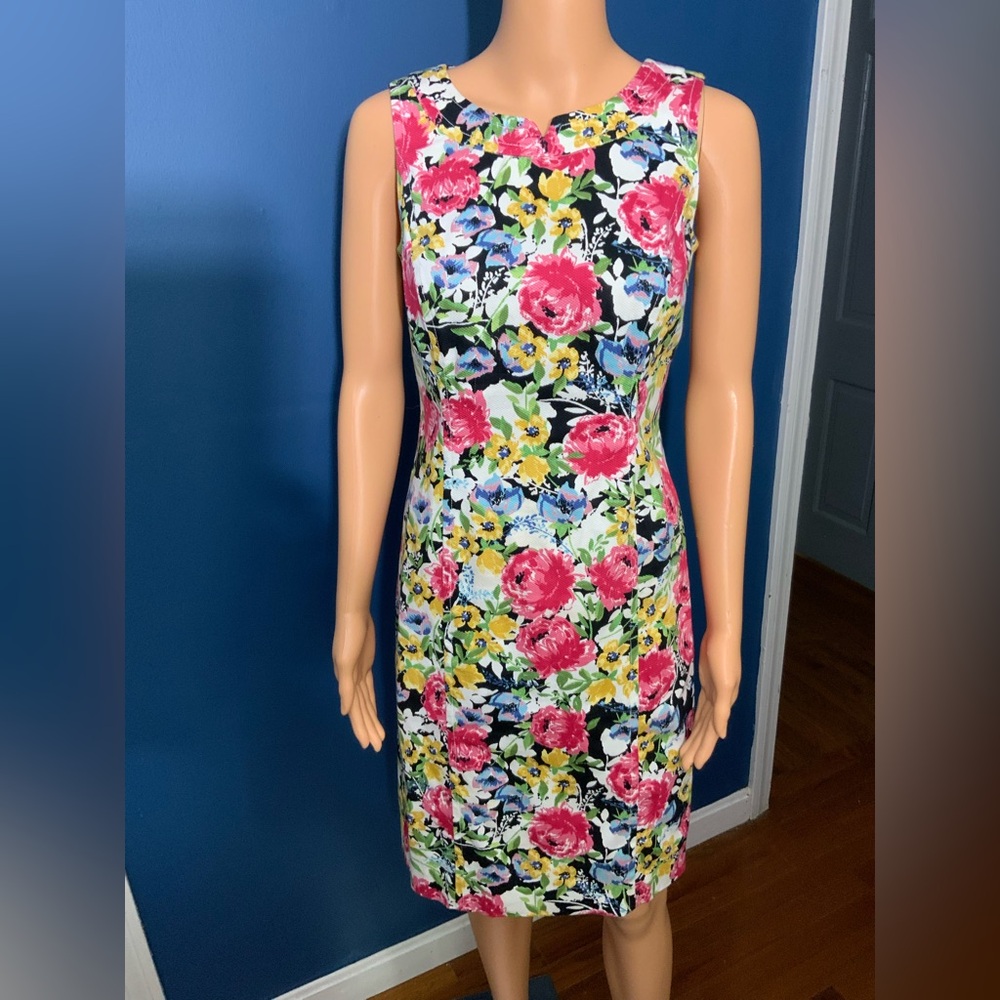 Talbots 2 P Floral Sleeveless Dress